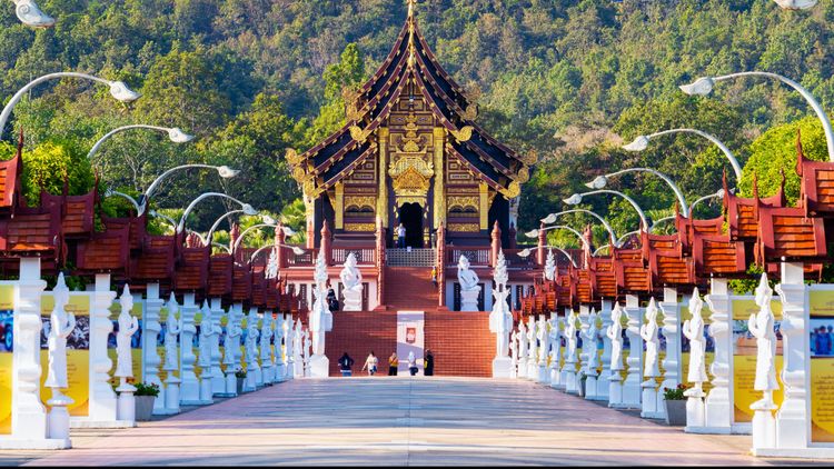 https://cms-zentaiq.eot-solution.commedium_ho-kham-luang-northern-thai-style-royal-flora-ratchaphruek-chiang-mai-thailand.jpg